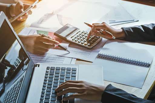 Accounts Receivables vs Accounts payable: The Complete Guide for 2026